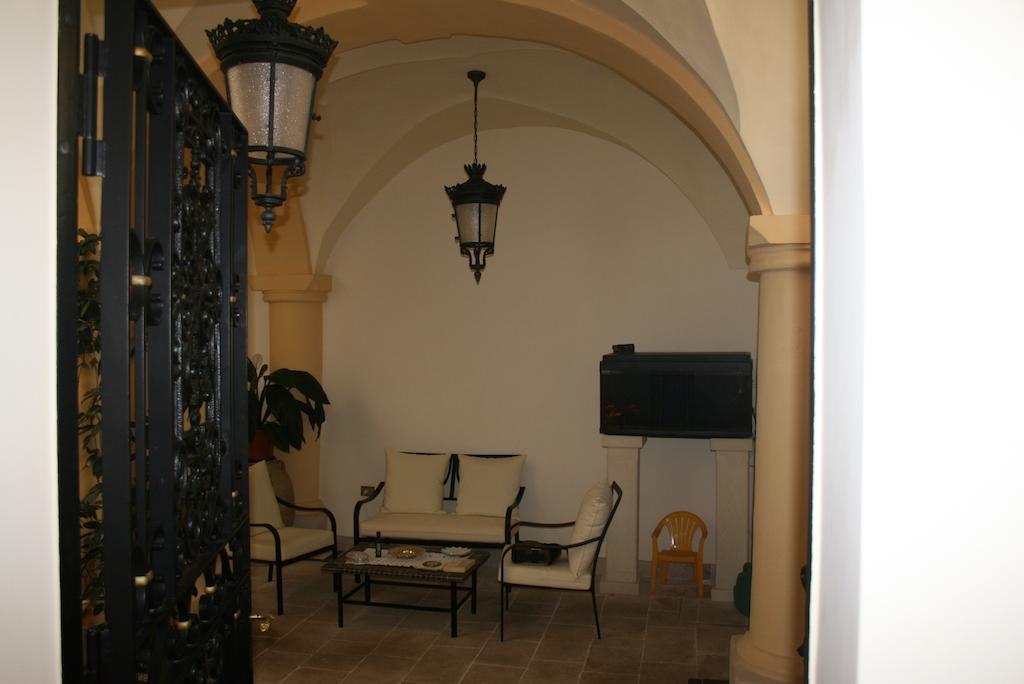 Palazzo Franza Musaro Ugento Buitenkant foto